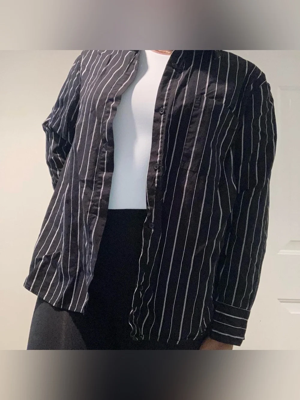 H&M Black Pinstripe Blazer Shirt Jacket - Picture 1 of 6